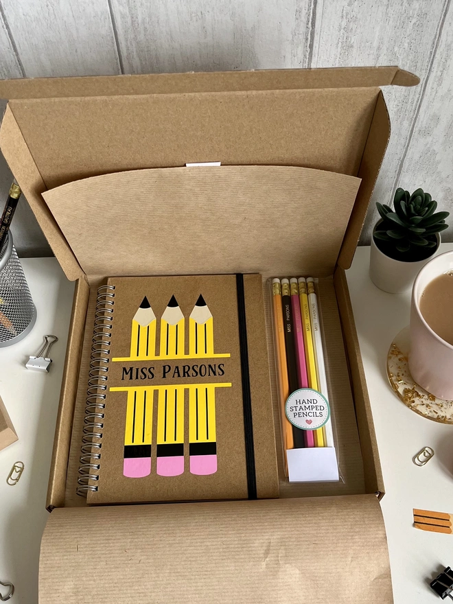 A5 Notebook with yellow pencil design & 5 HB pencil set