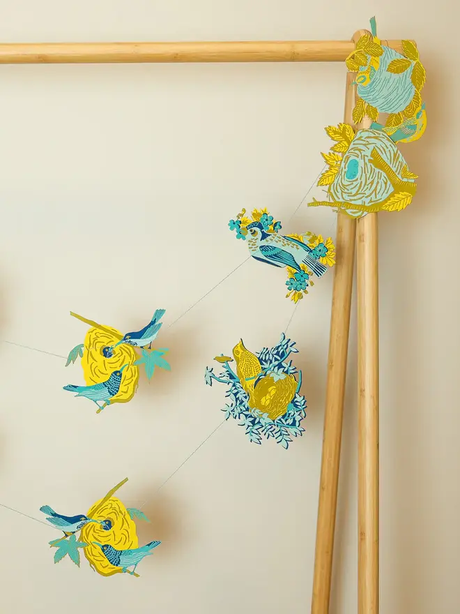 nesting birds hanging garland