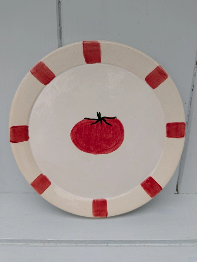 Tomato plate