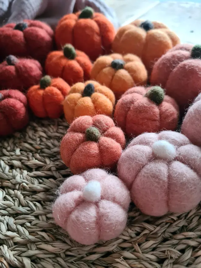 Felt Pumpkin Patch Decoration 