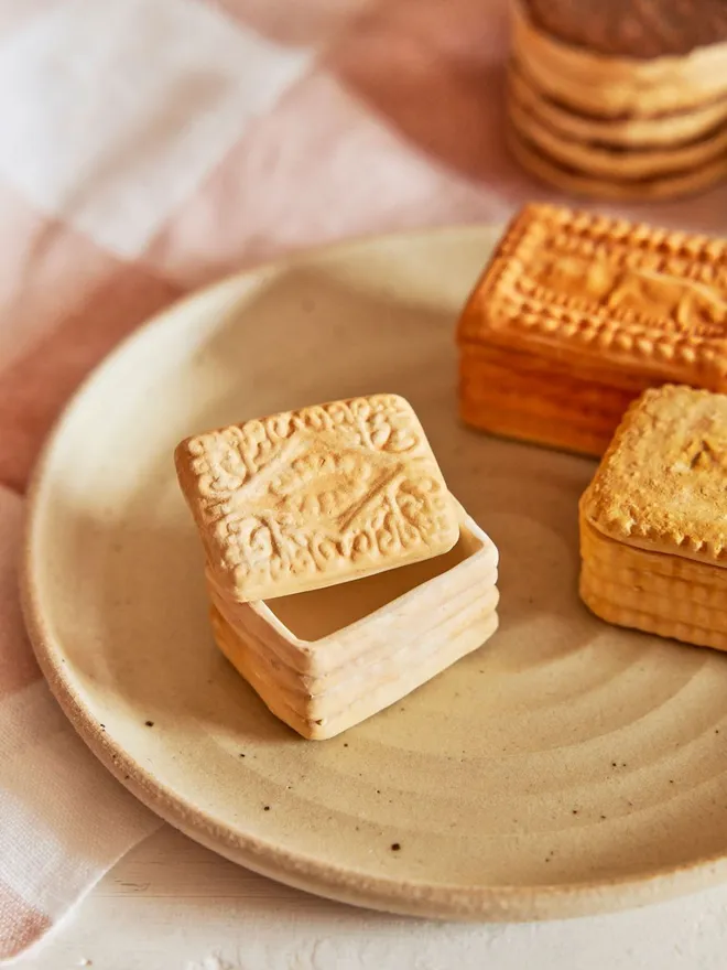 Custard Cream Biscuit Ceramic Trinket Box