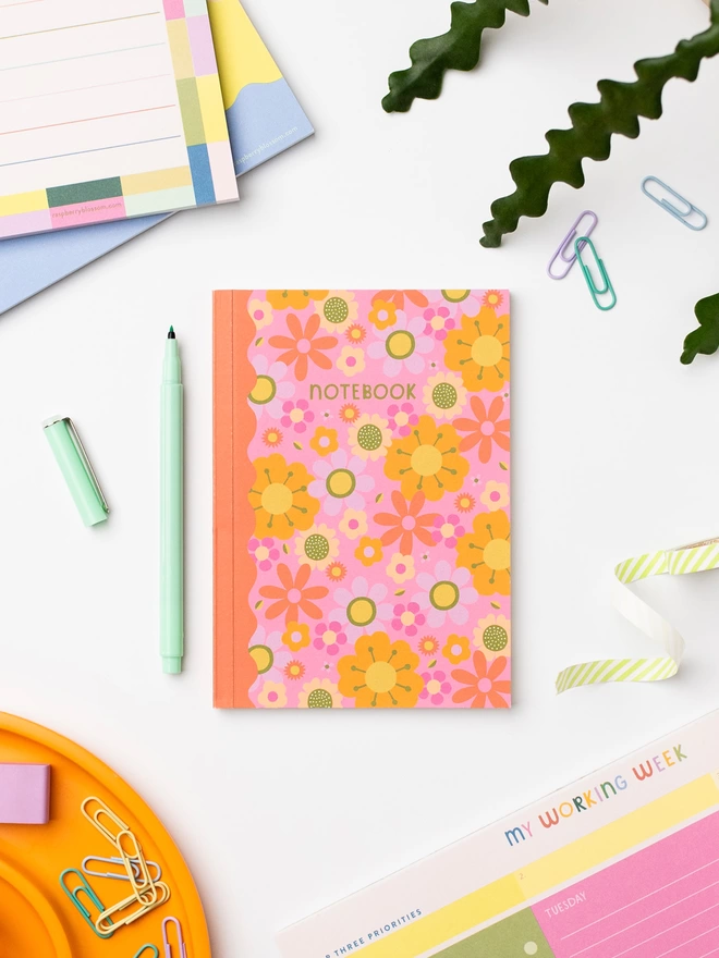 The colourful Raspberry Blossom retro floral A6 duo notebook set in pink