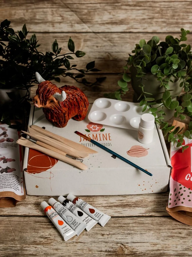 Highland Cow Clay Crafting Kit