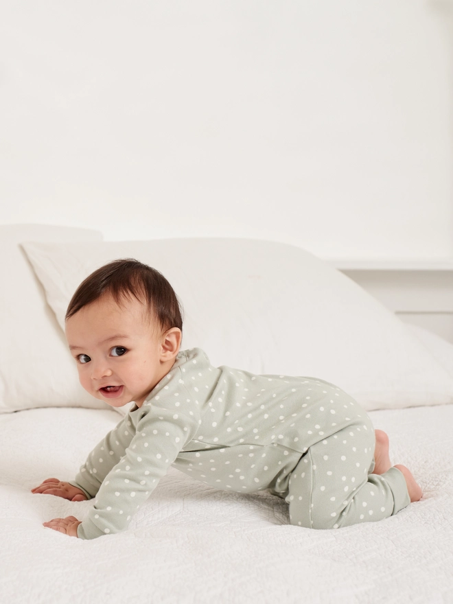 baby spot all in one
