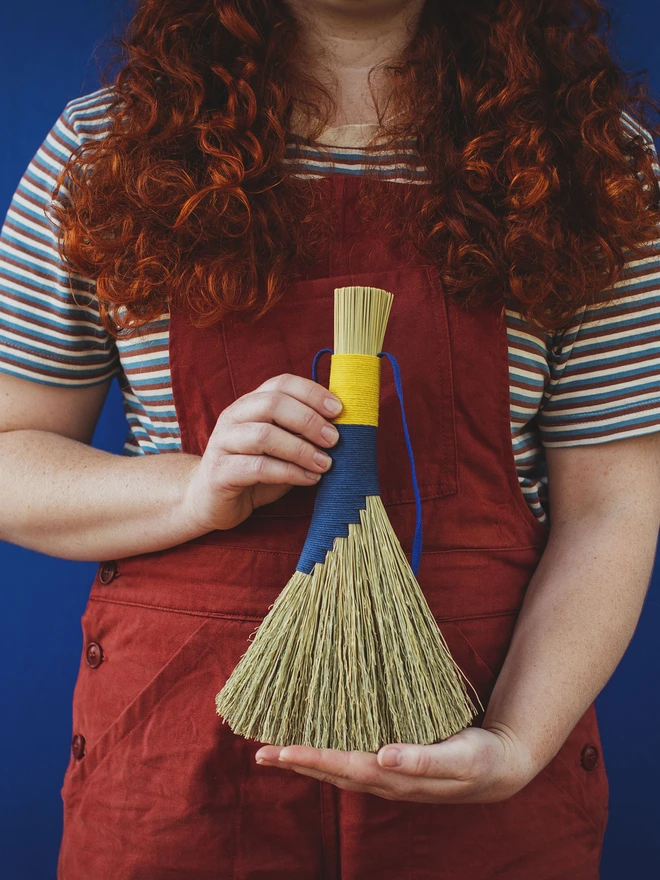 Broomcorn brush