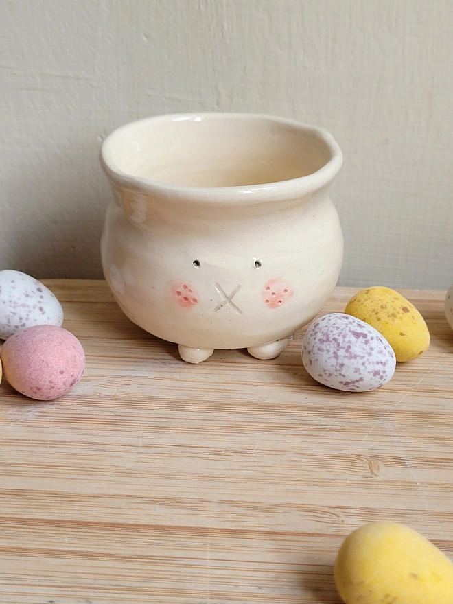 easter bunny ceramic egg cup