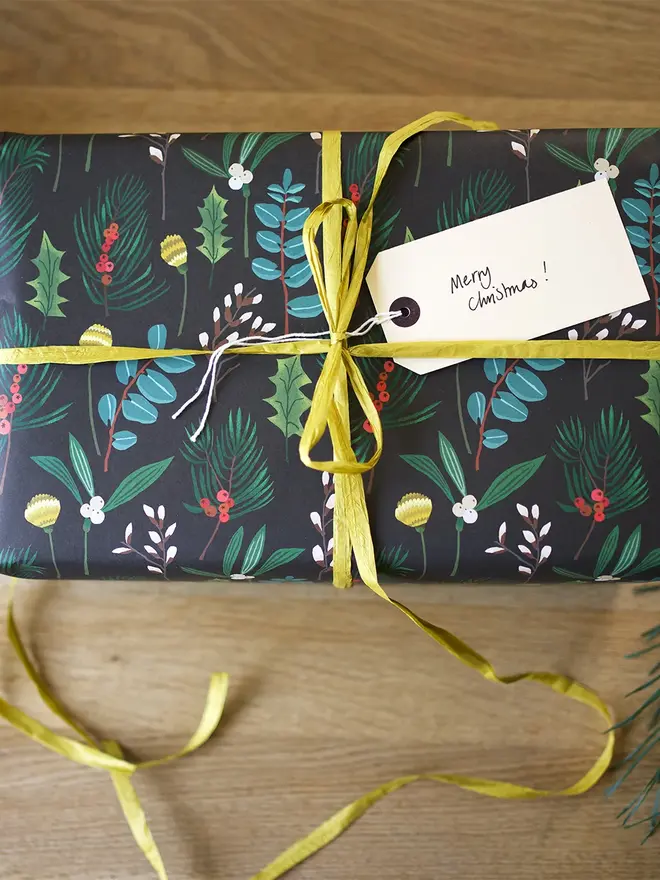 winter foliage floral gift wrap