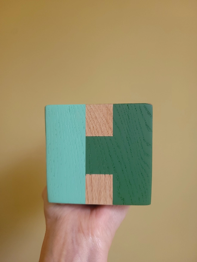 Wood cube tealight holder painted green and mint H