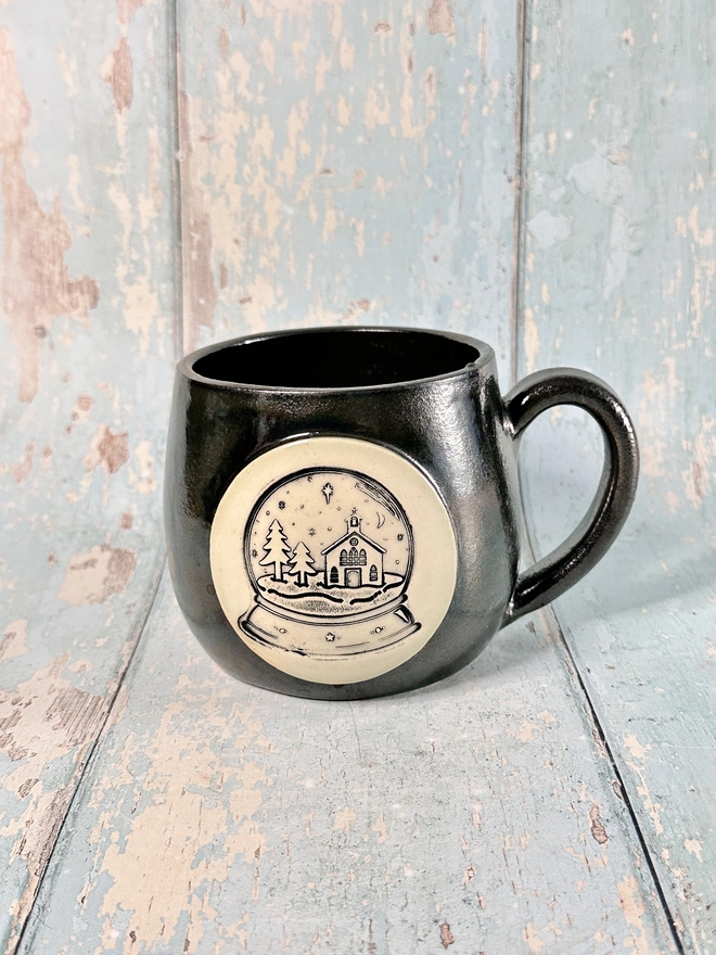 Metallic Black Christmas Snow Globe Mug