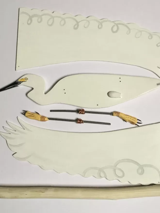 dismantled egret to see how many pieces make up the item