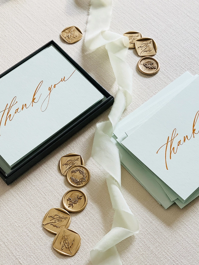 thank_you_gold_foiled_calligraphy_notecard_set_04