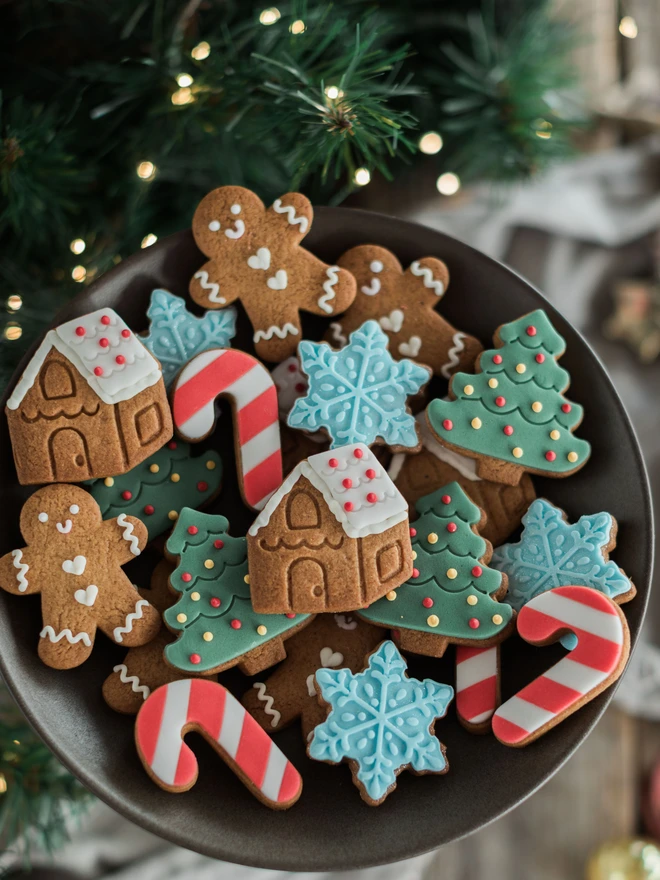 Jar of Gingerbread Men Biscuits