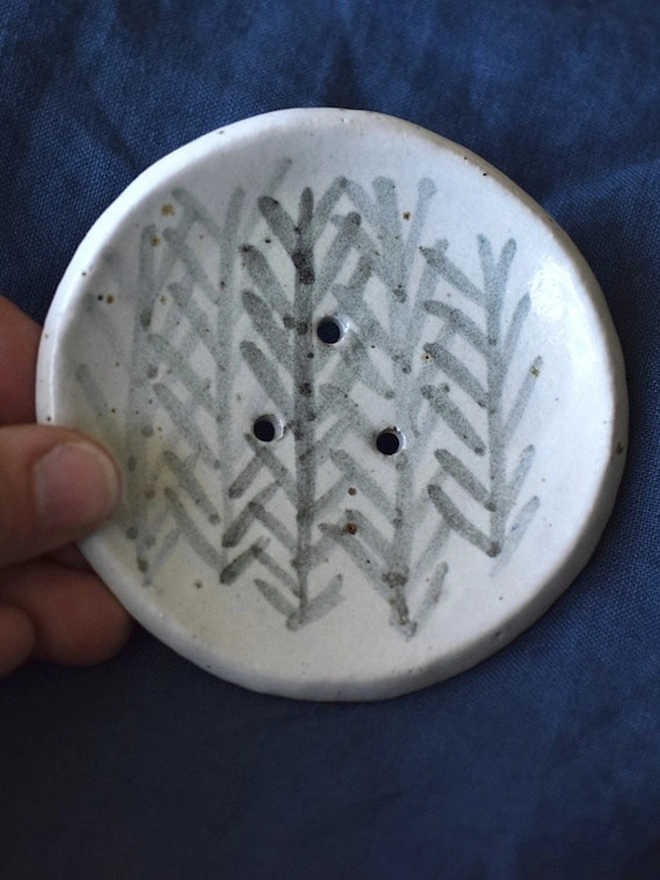 Small Ceramic 'Rye' Soap Dish