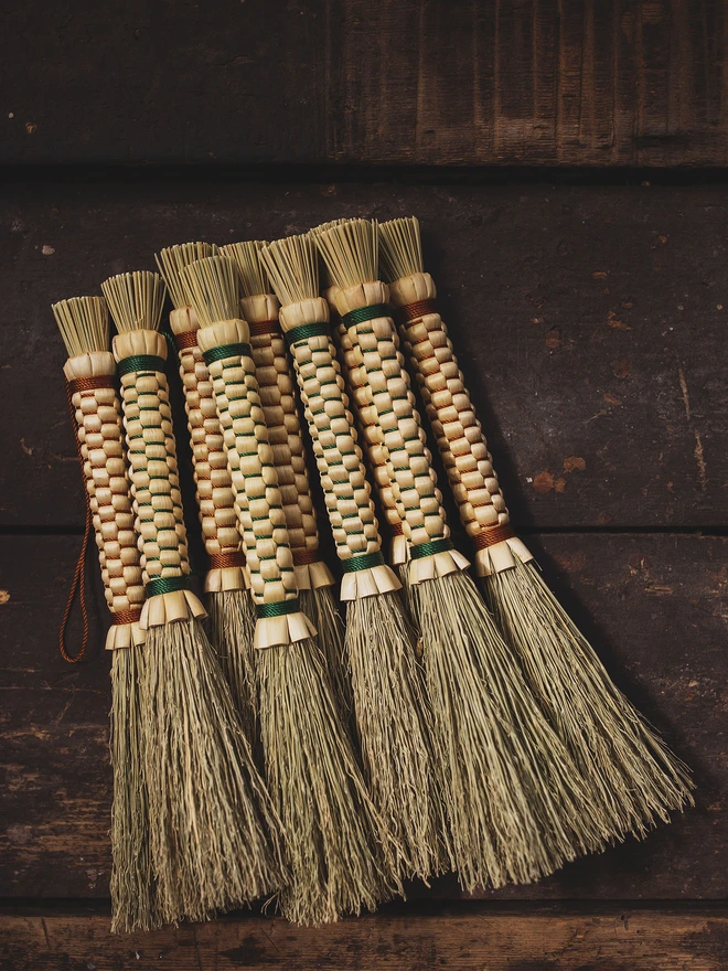 Hakeme brush