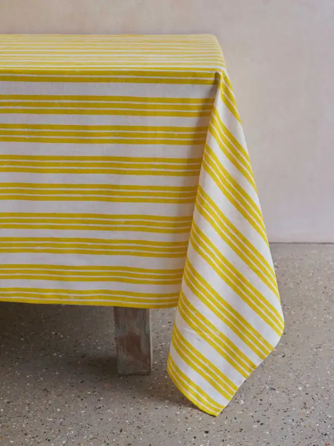 Tripe stripe yellow tablecloth 