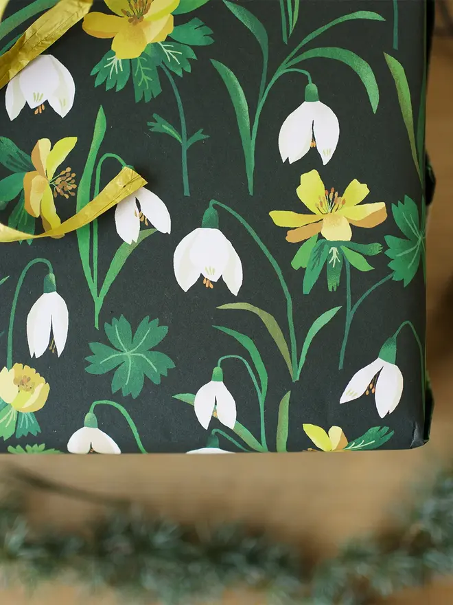 snowdrop flower gift wrap