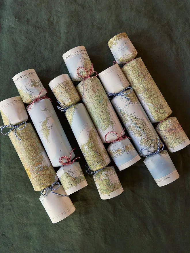 EcoMagpie_MapChristmasCrackers