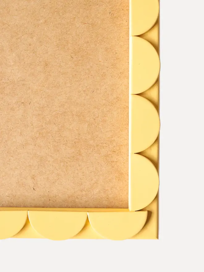 cashmere yellow scallop frame