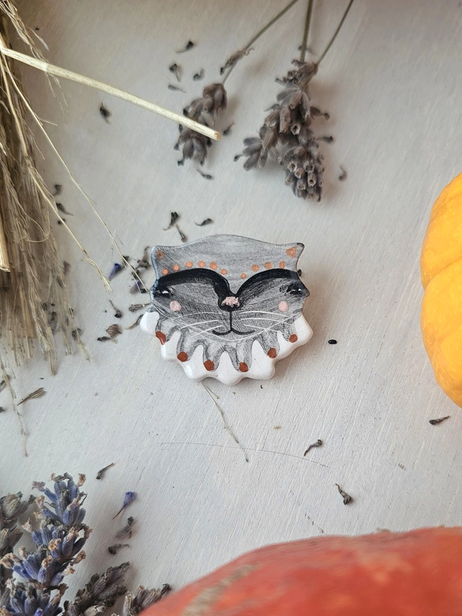 Ceramic cat brooch