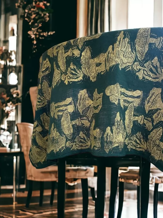 Luxury Gold Fungi Linen Tablecloth