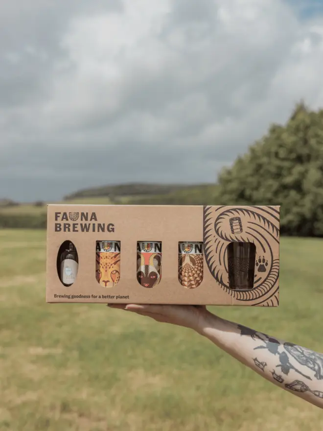 Fauna Brewing craft beer and elderflower gin gift box with illustrated pint glass