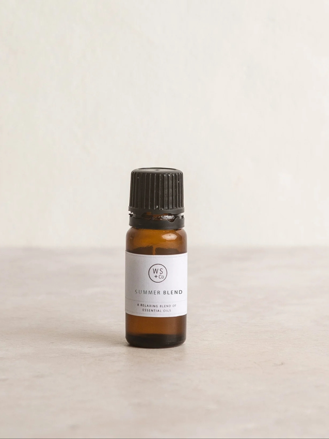 essential oil seasonal blend