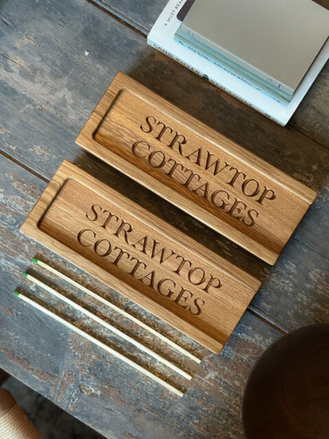 Strawtop Cottage Match Box