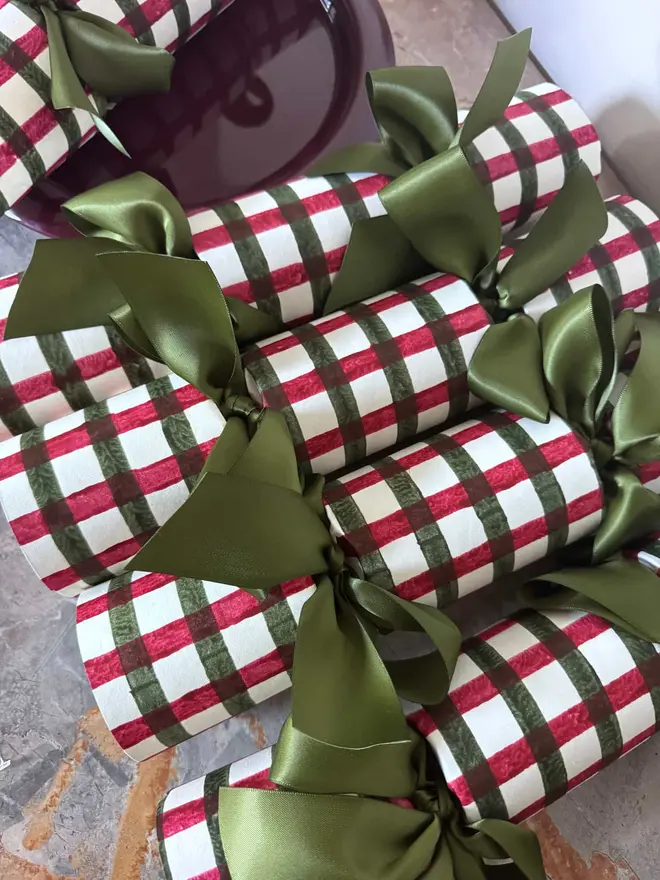 Gingham Christmas cracker