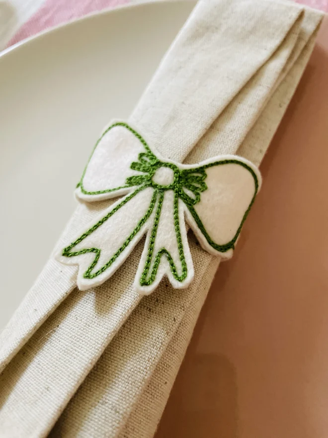 embroidered bow napkin ring