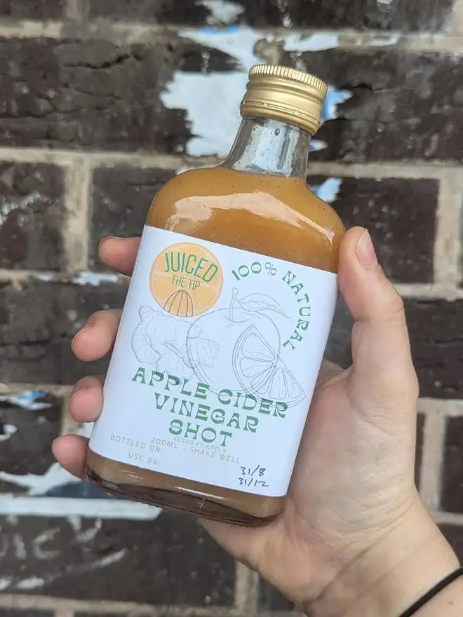 apple cider vinegar juice bottle shot