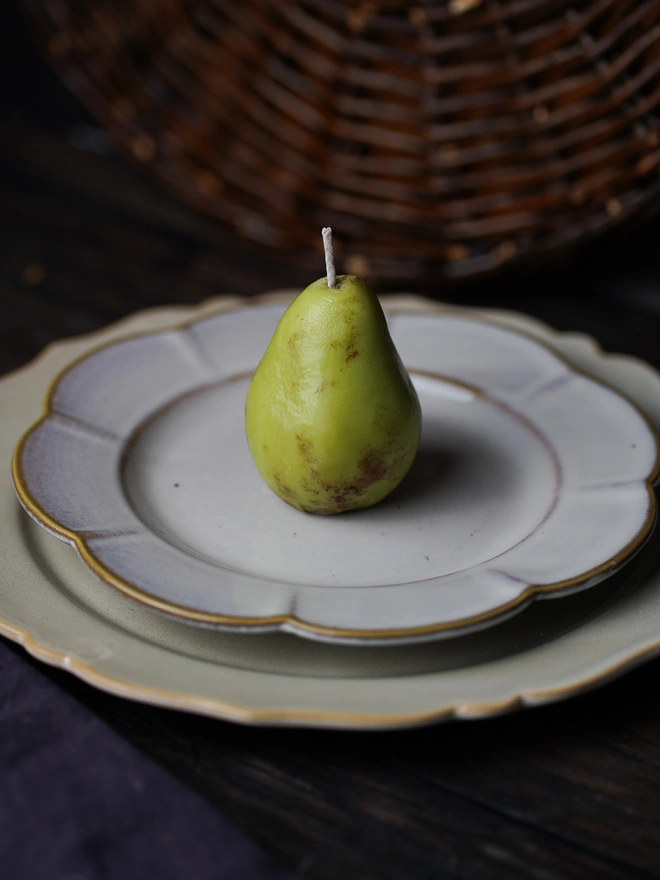The Petite Conference Pear Candle