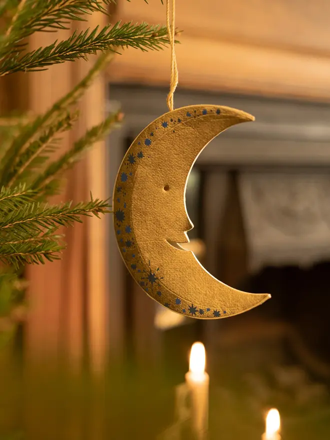 Shimmering Man On The Moon Board Decoration (Set Of 6)