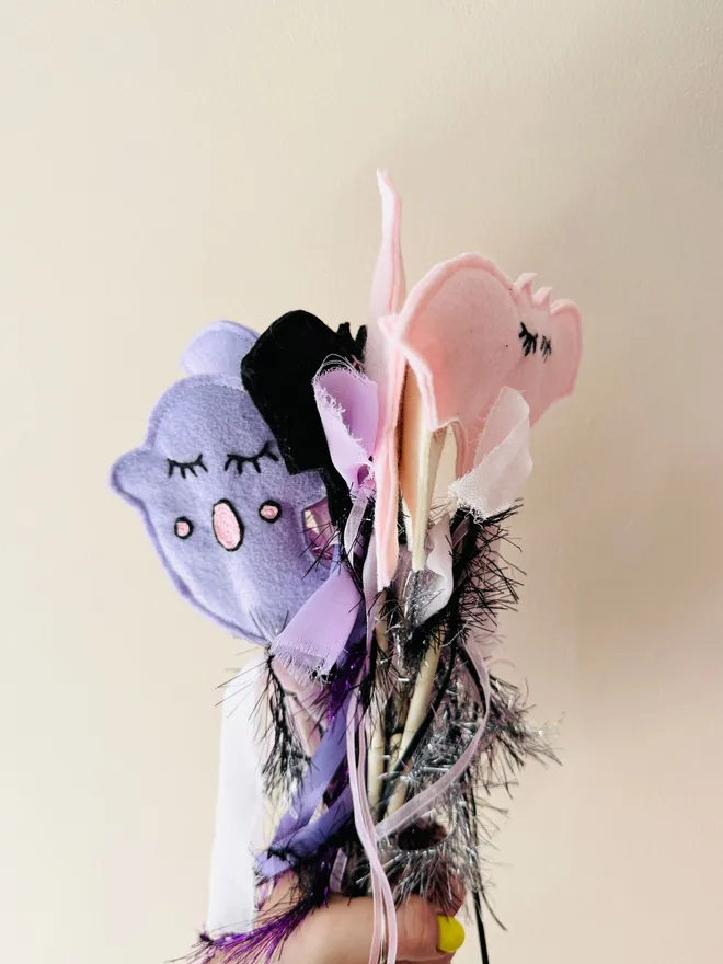 Felt wand moon wand Halloween wand purple felt purple wand crescent moon wand Halloween dress up fancy dress kids Halloween fancy dress Halloween gifts