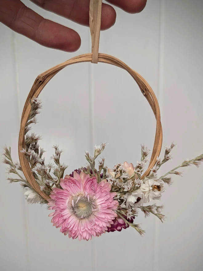 miniature flower wreath pink and white 