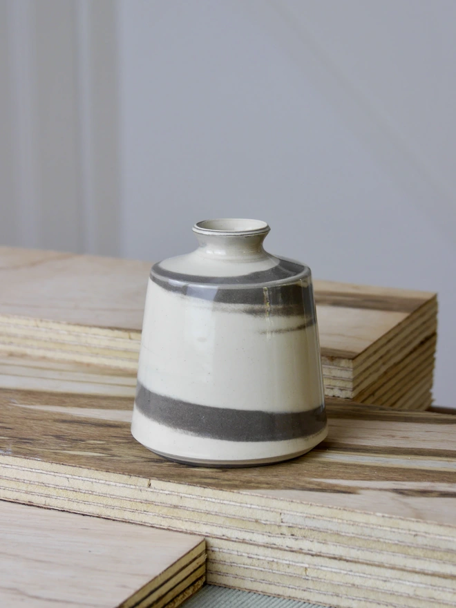 Grey and white marbled Ceramic Reed Diffuser 