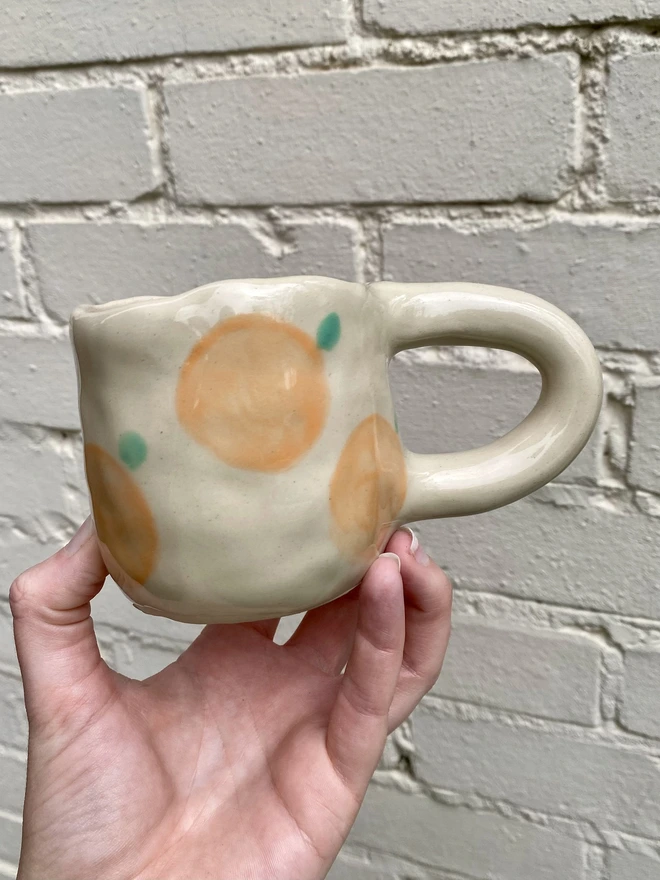 orange mug