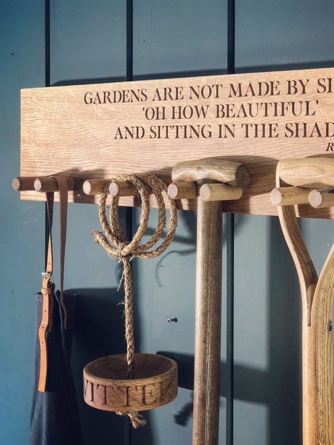 Garden storage rack