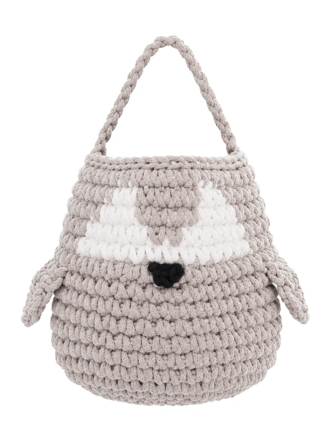 oatmeal penguin basket