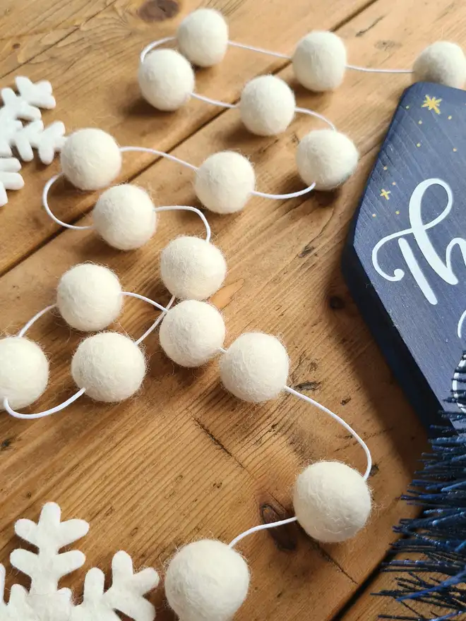 White Christmas Garland Ivory Felt Garland