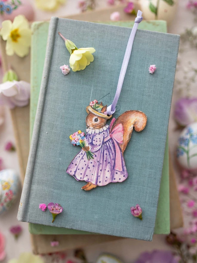 Spring Squirrel Hanging Wooden Decoration