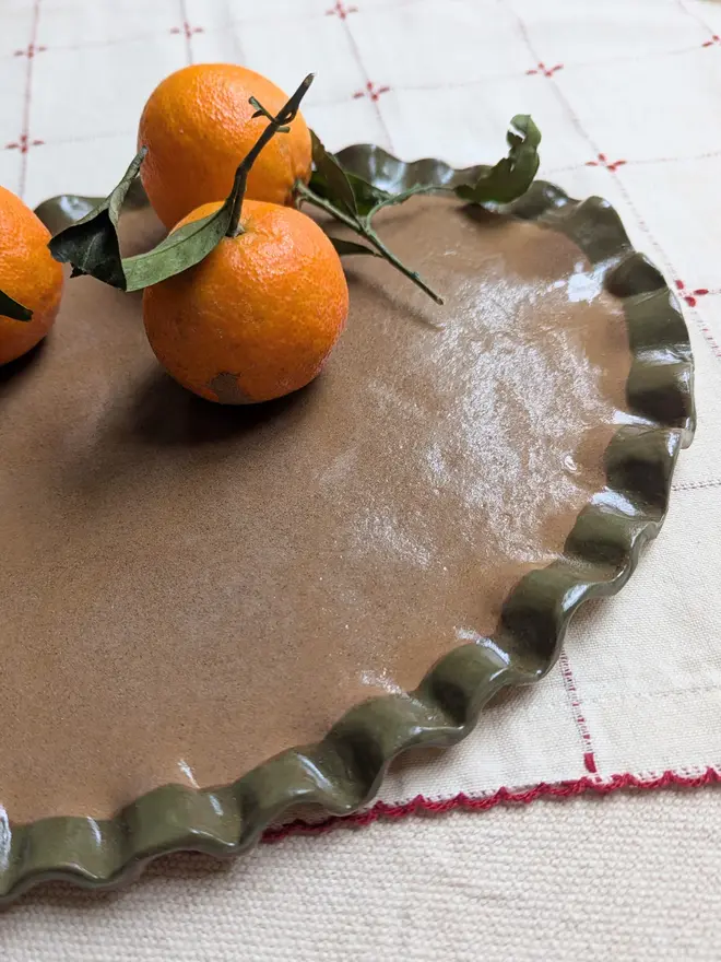 Smokey Olive Edged Frill Platter
