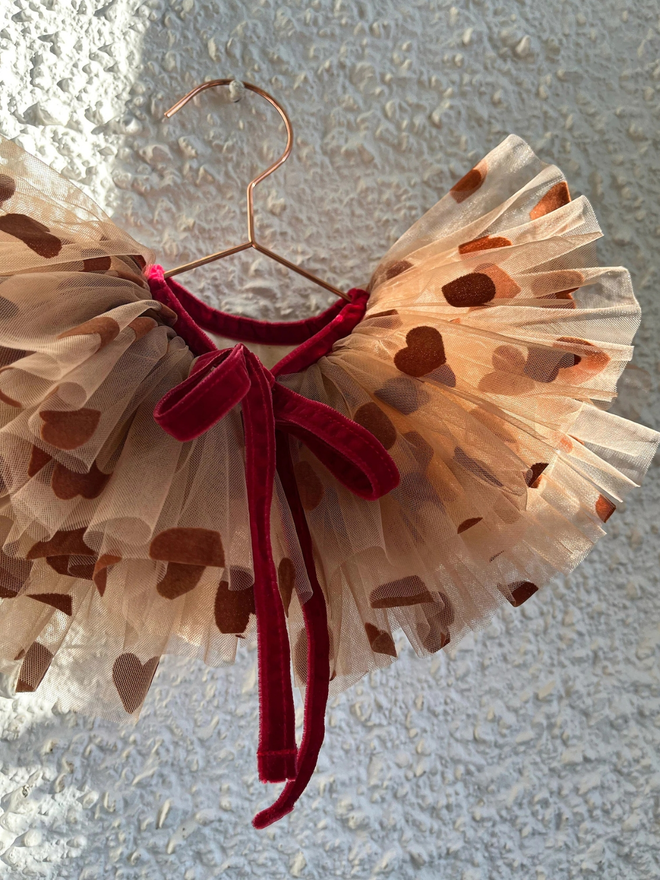 Coffee heart collar