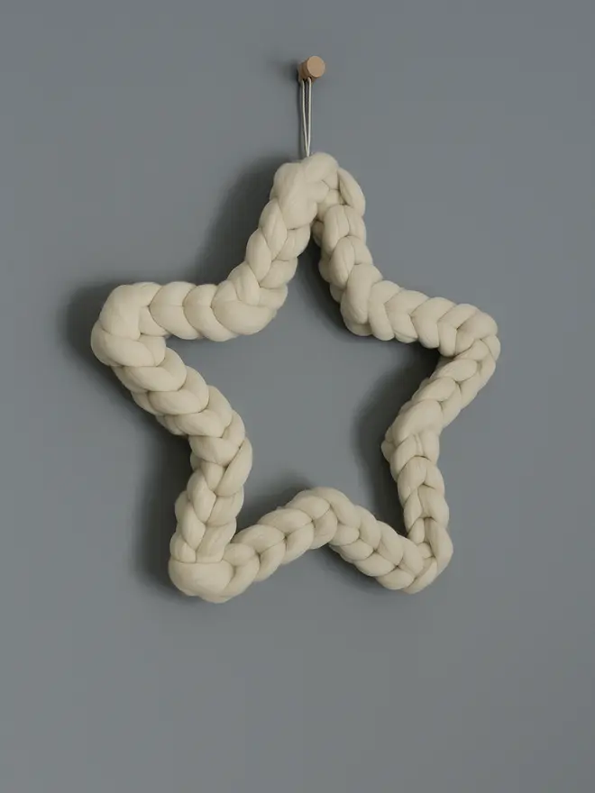 Chunky Knitted Merino Wool Star Wreath