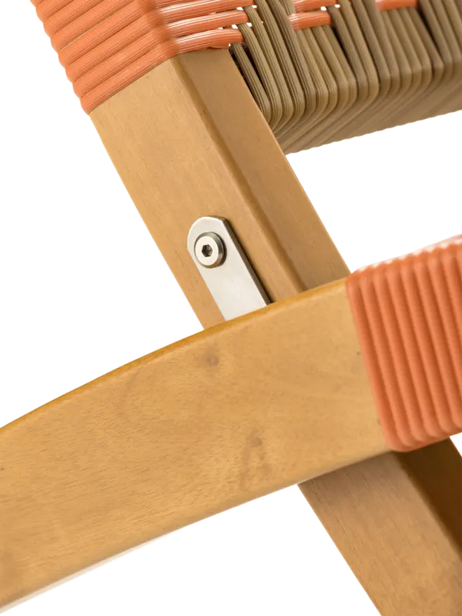 Coral lounge chair fixture