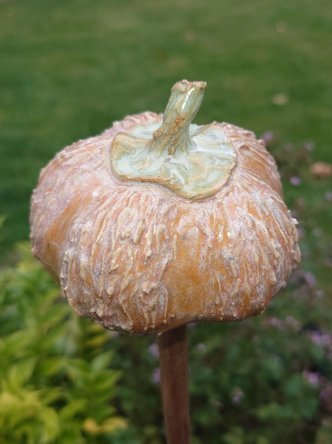 Stoneware pumpkin can topper