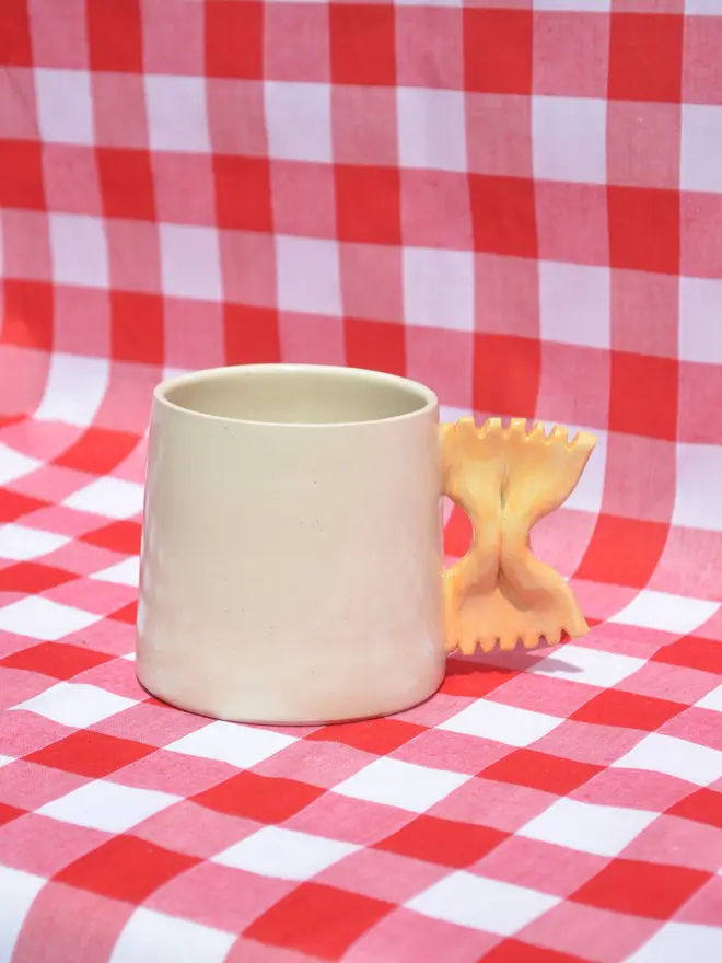 Farfalle Mug (Tapered)