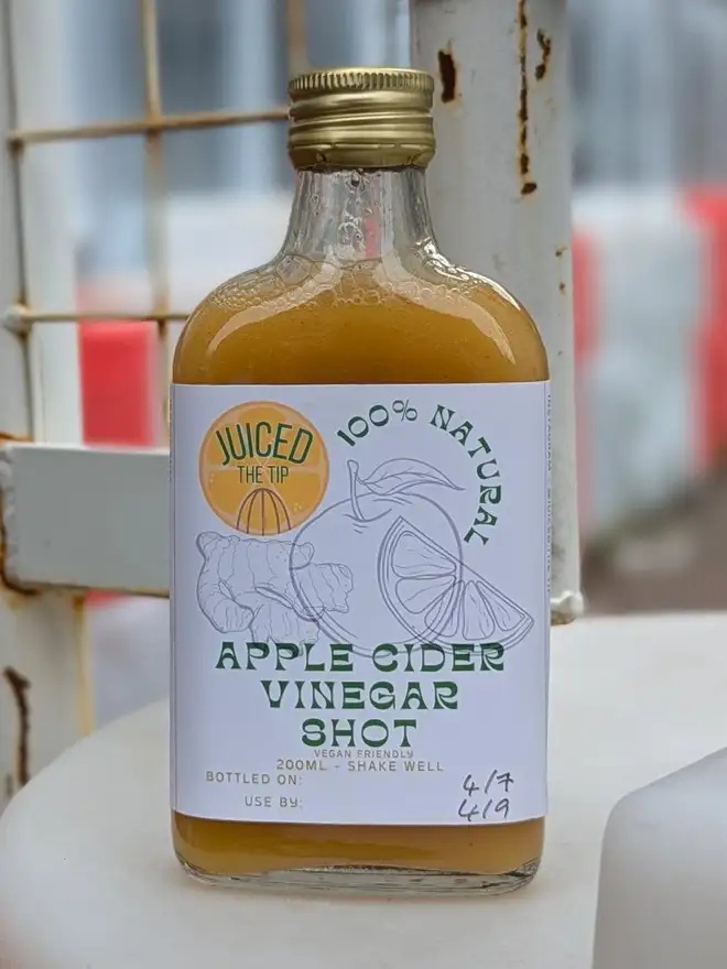 apple cider vinegar juice bottle shot