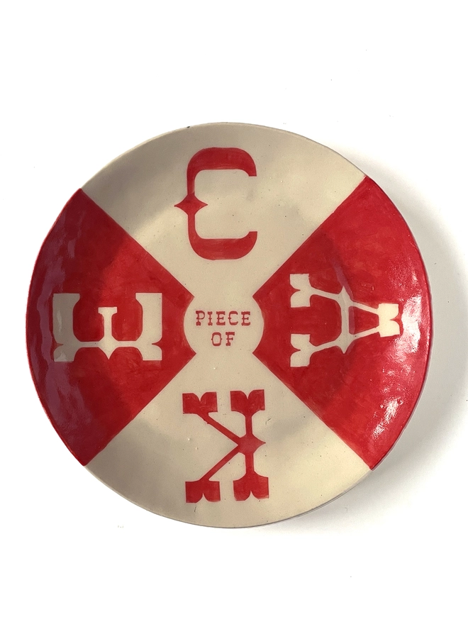 Piece of cake red Plate
