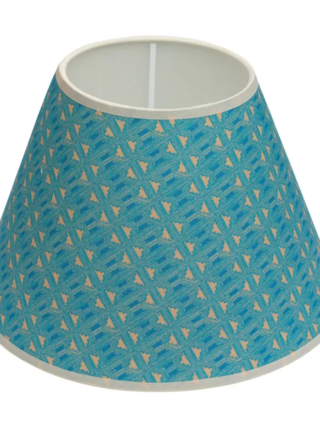 blue  bankole shade
