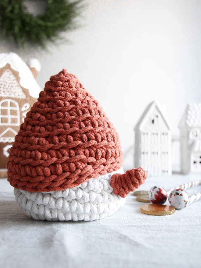 crochet snowman basket orange